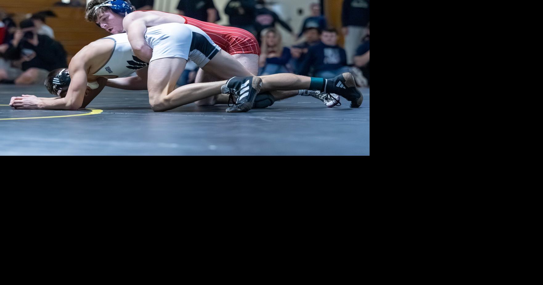 PREP ROUNDUP: Cass' Grist wins title at Peru Sectional