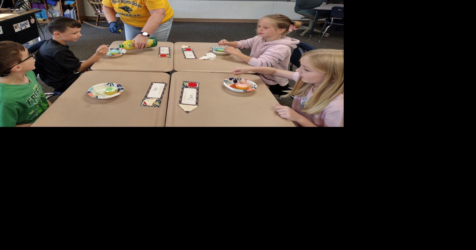 Pioneer second-graders kick off school year with STEM and team-building activities