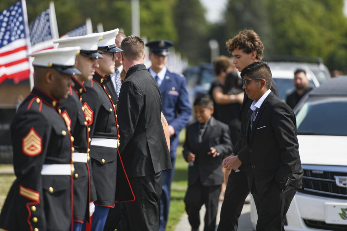 (gallery only) sanchez_funeral_0037.JPG