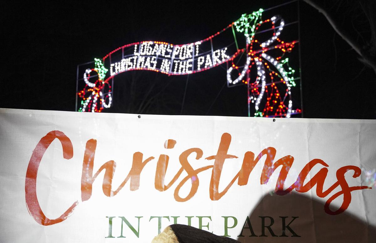 xmas_in_park_0001.jpg