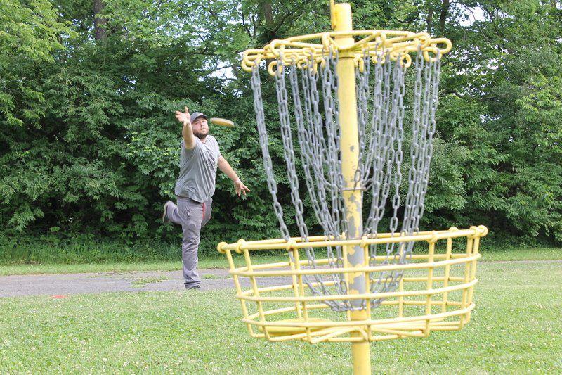 Driving discs Local disc golfers flock to France Park Local News