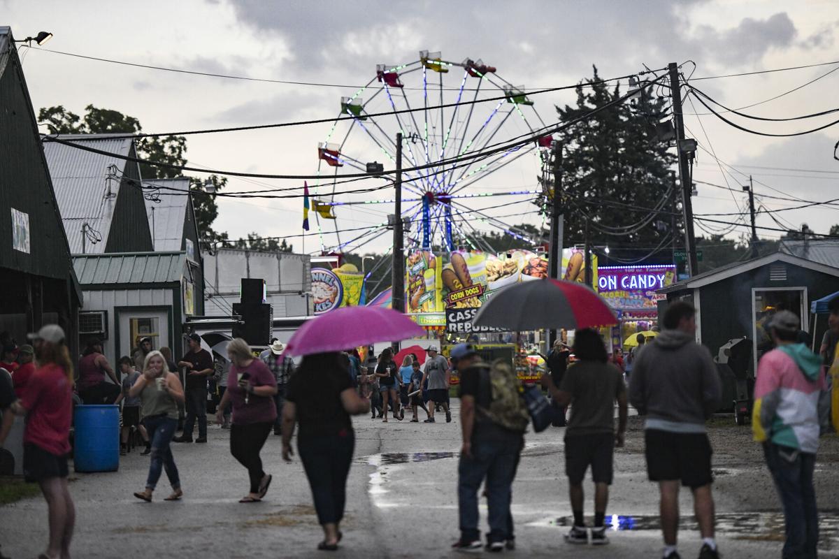 PHOTOS Rain doesn't damper second day of Cass County Fair Cass