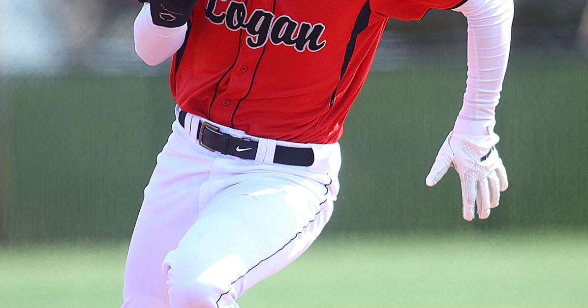 BASEBALL: Berries' comeback falls just short as Mavs complete sweep ...