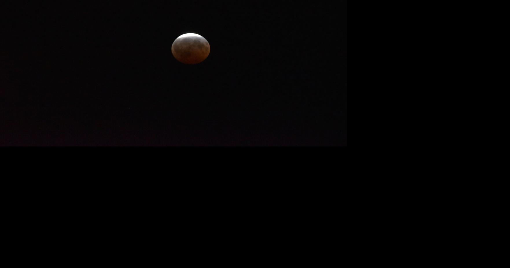 Lunar eclipse visible in Indiana on Thursday