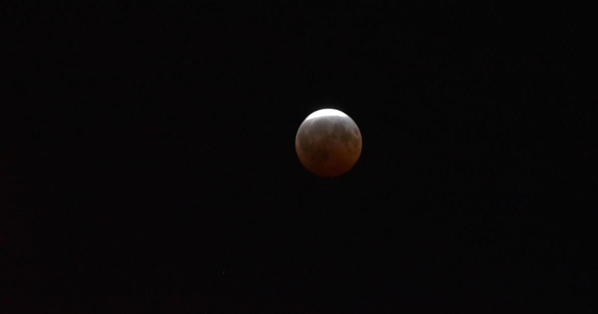 Lunar eclipse visible in Indiana on Thursday
