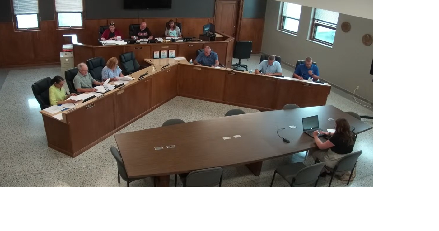 Plan Commission draws crowd for data center zoning, restrictions
