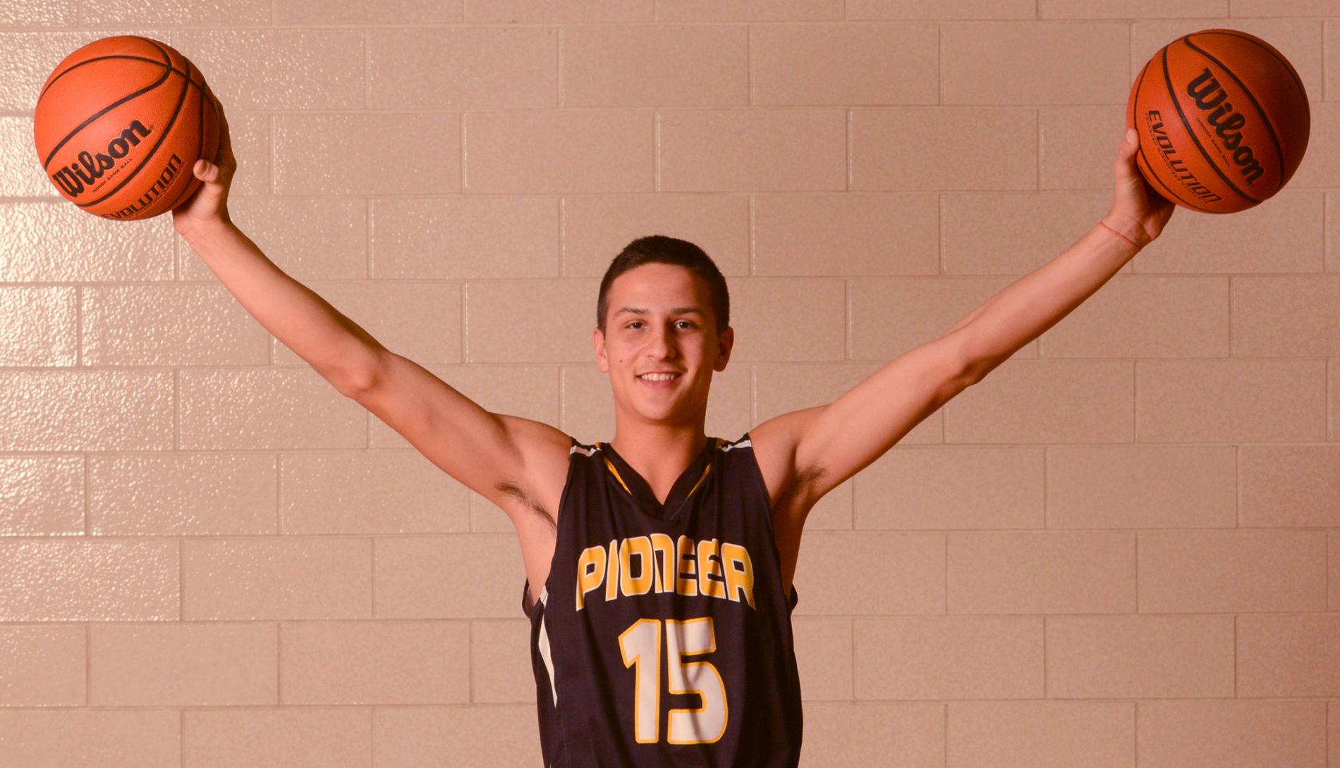 athlete week eli brown pioneer sports athlete week eli brown pioneer sports