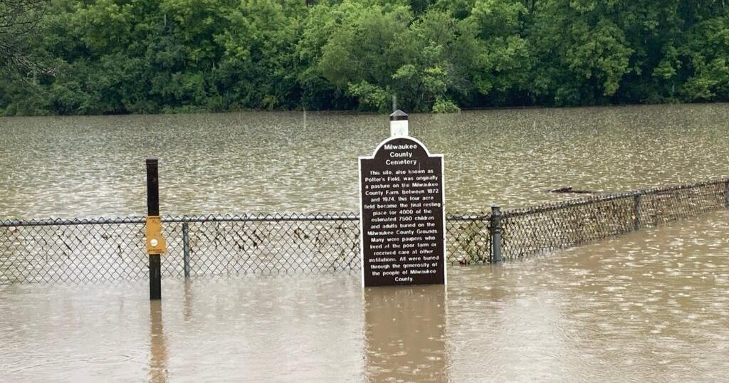 Feds increasingly leave local governments hanging when climate disasters hit, report finds