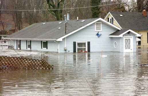 SLIDESHOW: Scenes from the flood | News | pharostribune.com