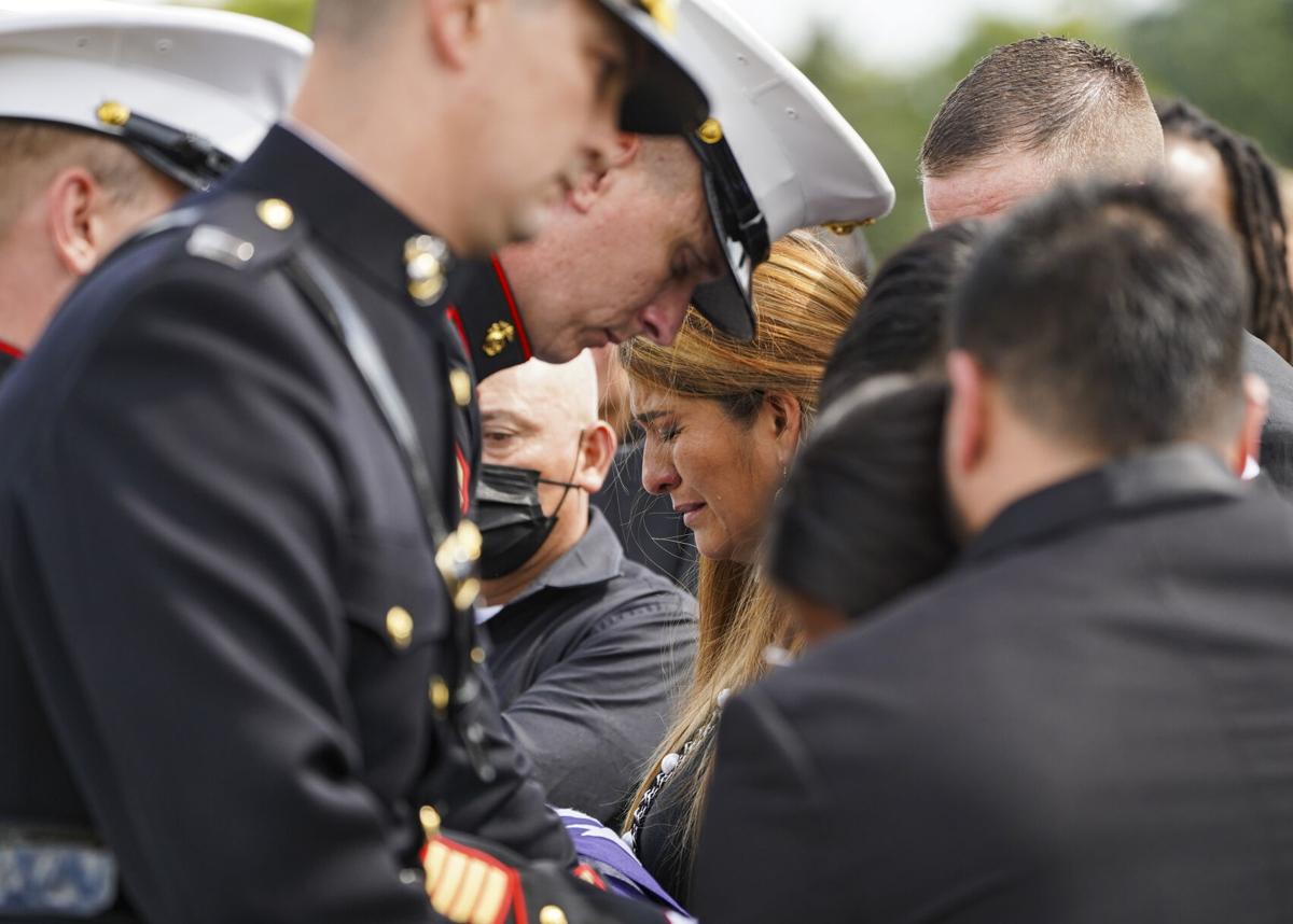 (gallery only) sanchez_funeral_0054.JPG