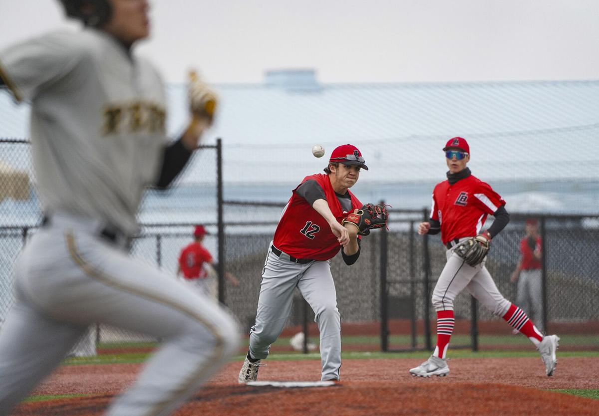 BASEBALL Logansport knocks off previously unbeaten Peru Sports