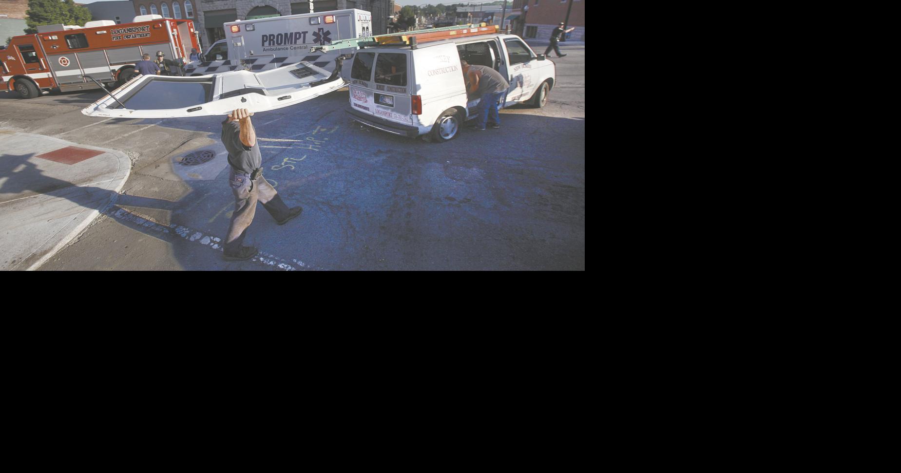 Downtown Logansport crash sends driver to hospital Local News