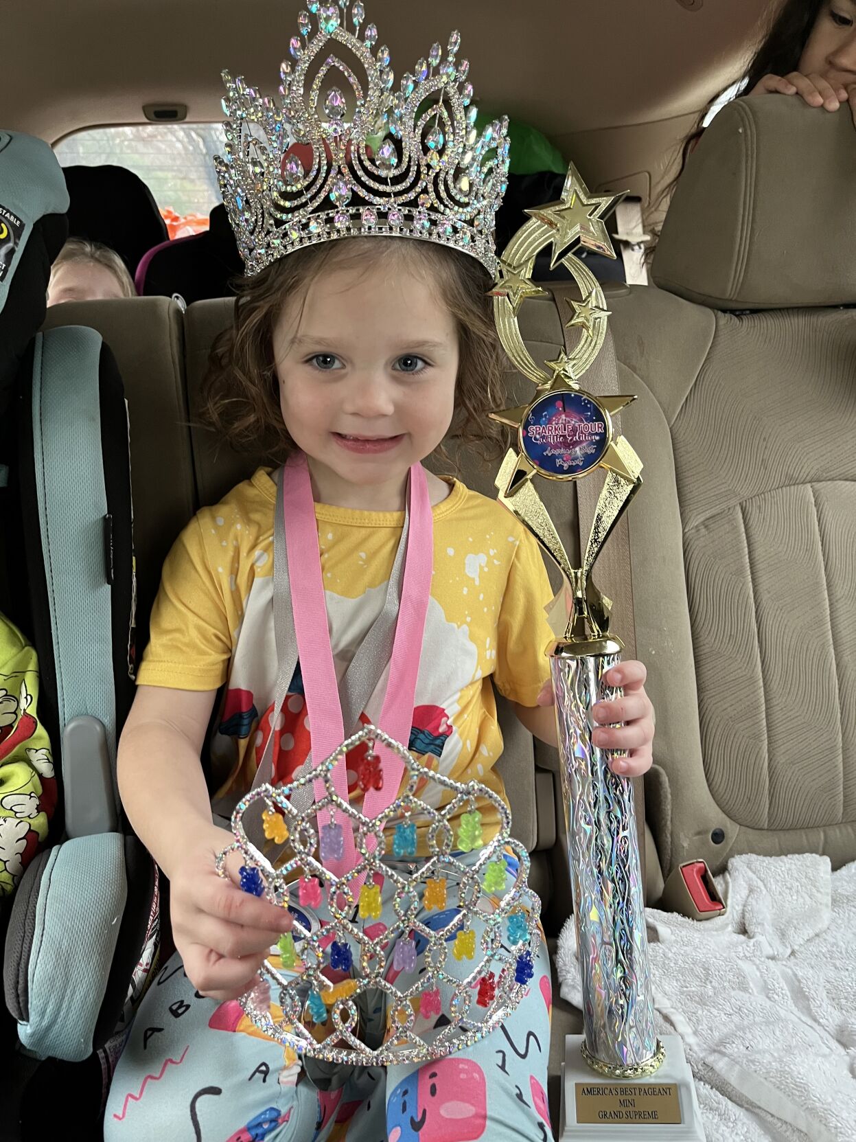 Paisley Prince named Tiny Miss Logansport, advances to national pageant