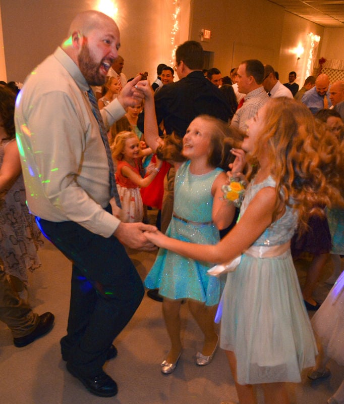 Daddy Daughter Dance Arm In Arm With Dad News