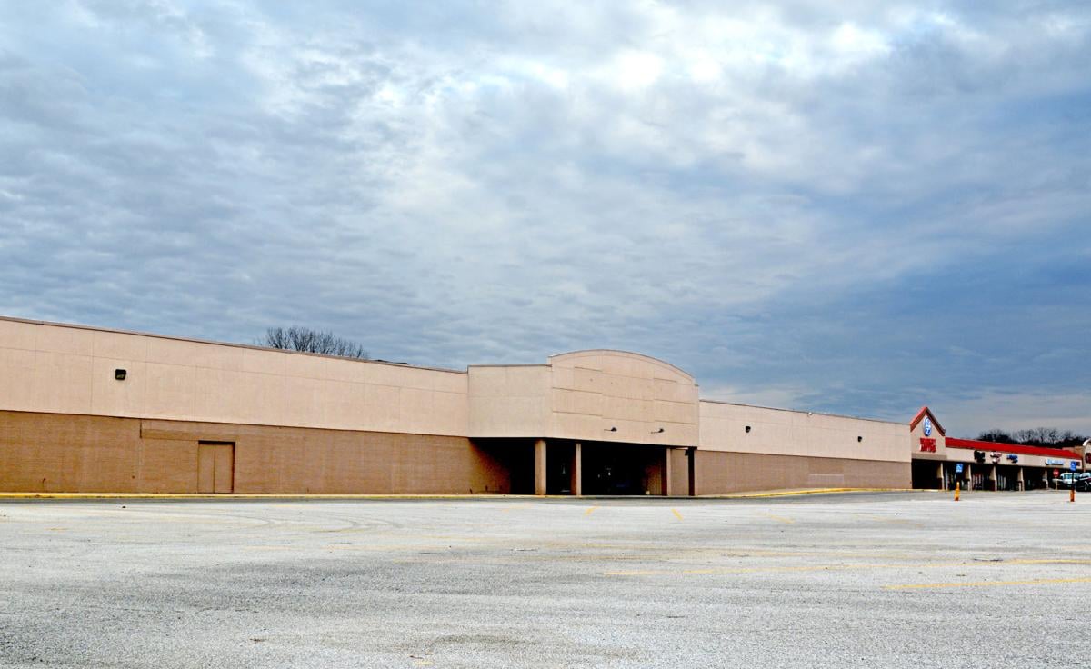 UPDATED Cass Plaza, old Taco Bell to be demolished Local News