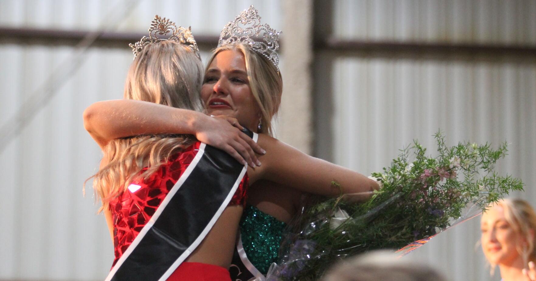 "The perfect moment": Hettinger wins Miss Cass County 2023 - Vimarsana News