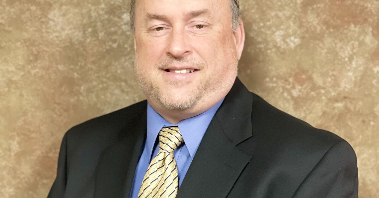 Logansport man completes auctioneering course - Vimarsana News