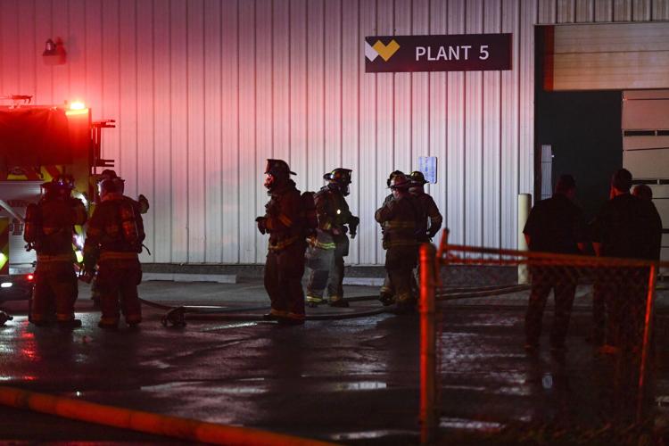 LFD battles blazes at Matthew Warren, 10th Street garage ...