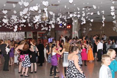 A Royal Affair Local News Pharostribune Com