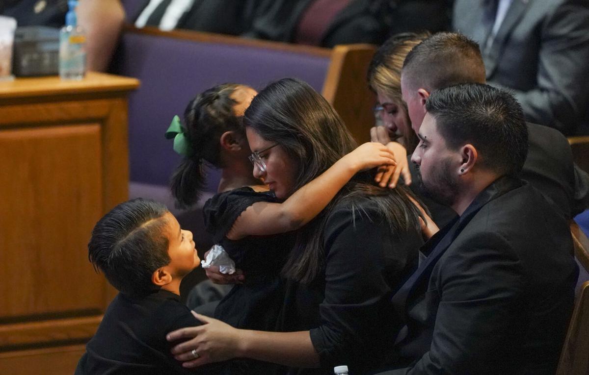 (gallery only) sanchez_funeral_0019.JPG