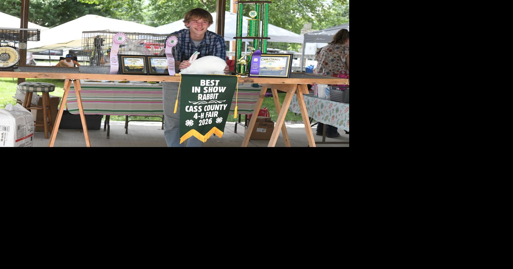 Rabbits kick off livestock shows at county fair