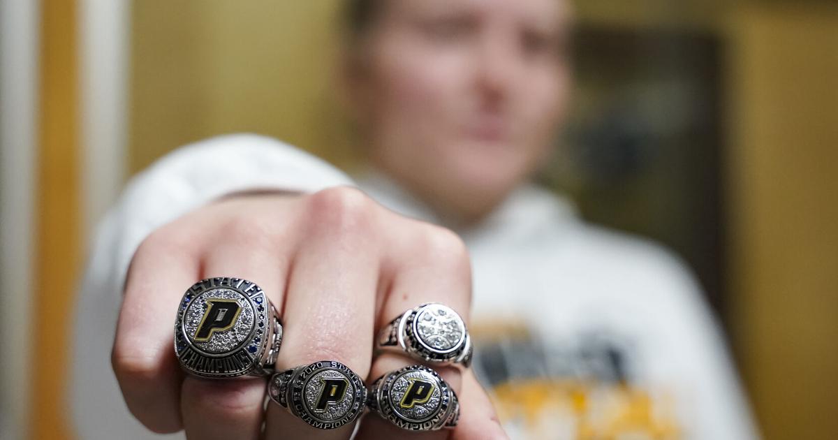 Pharos Rings PHOTOS: Pioneer athletes presented champ, runner-up rings | Gallery ...