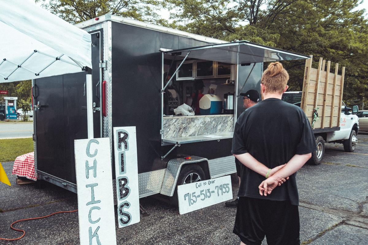 Food Truck Brings New Orleans Bbq To Logan Business Pharostribune Com