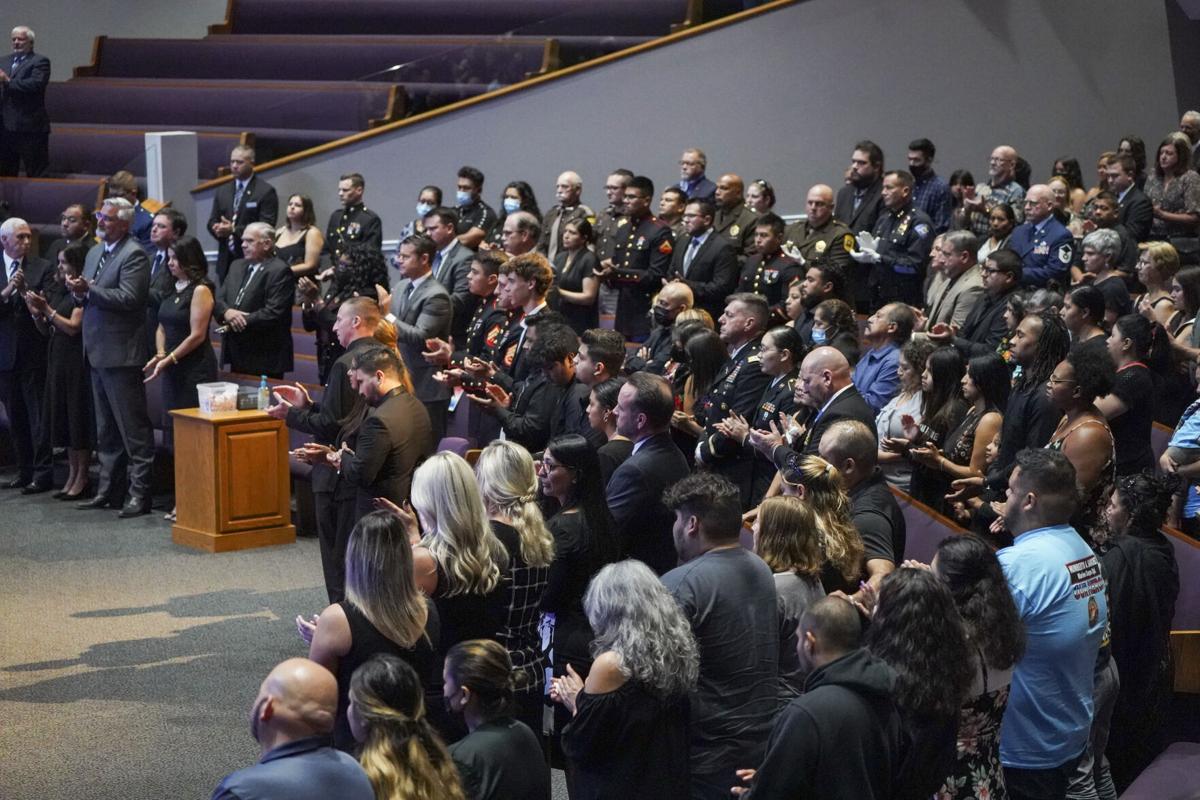 (gallery only) sanchez_funeral_0025.JPG