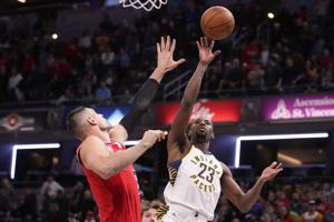 Nesmith makes go-ahead layup and game-saving block as Pacers rally past Bulls 113-110