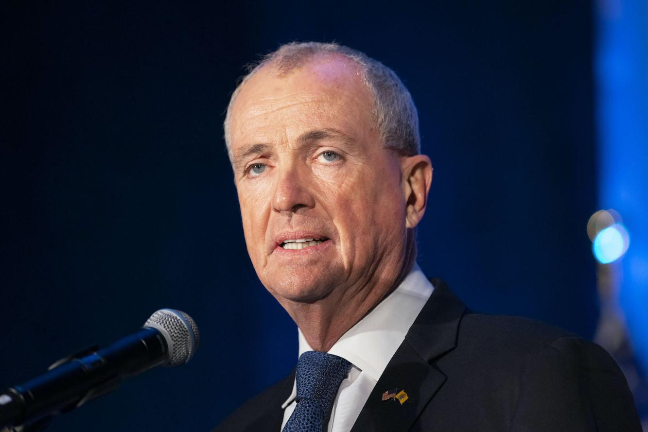 Murphy sworn in for second term with a promise to cut