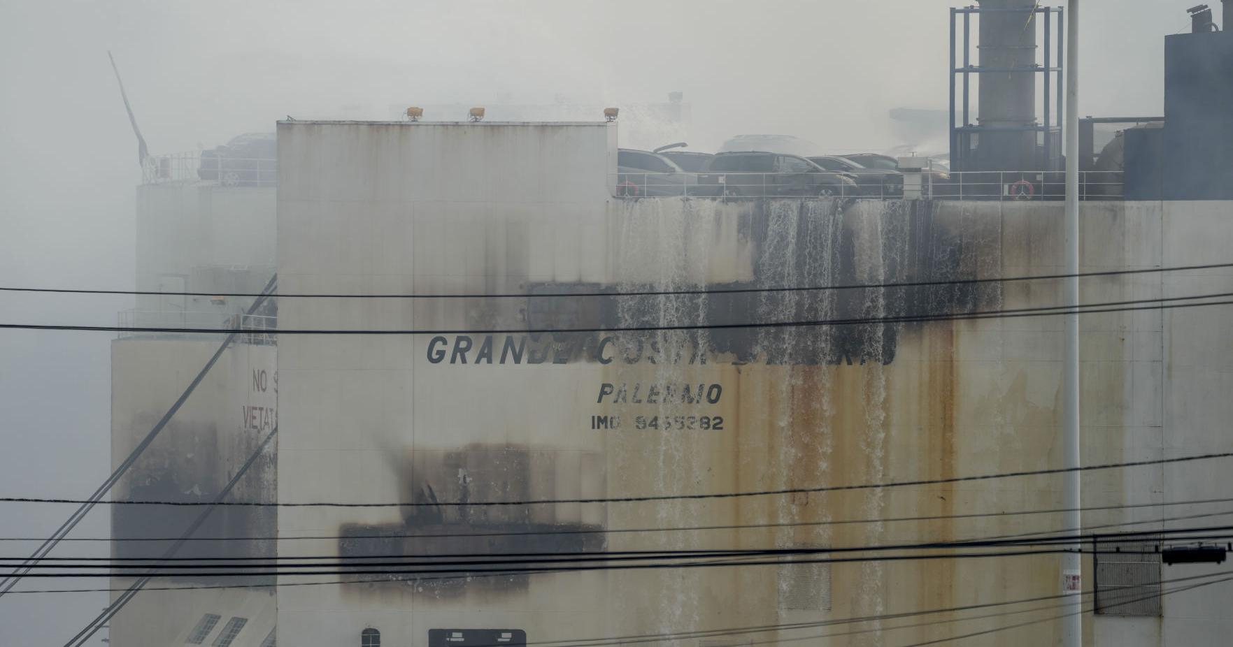 Fire that killed 2 on a cargo ship in New Jersey is out after nearly a week, officials say - Vimarsana News
