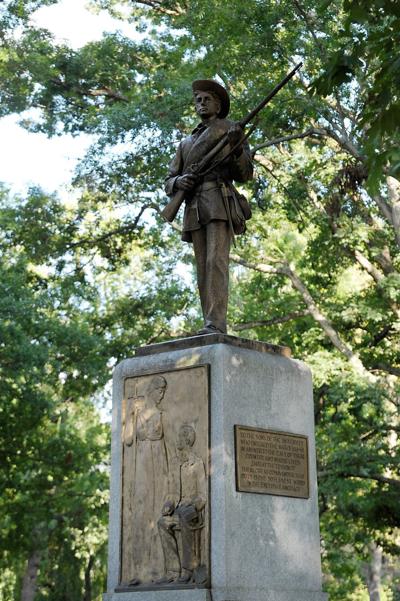 Unc Proposes New 5 3 Million Building To House Silent Sam Silent Sam Statue