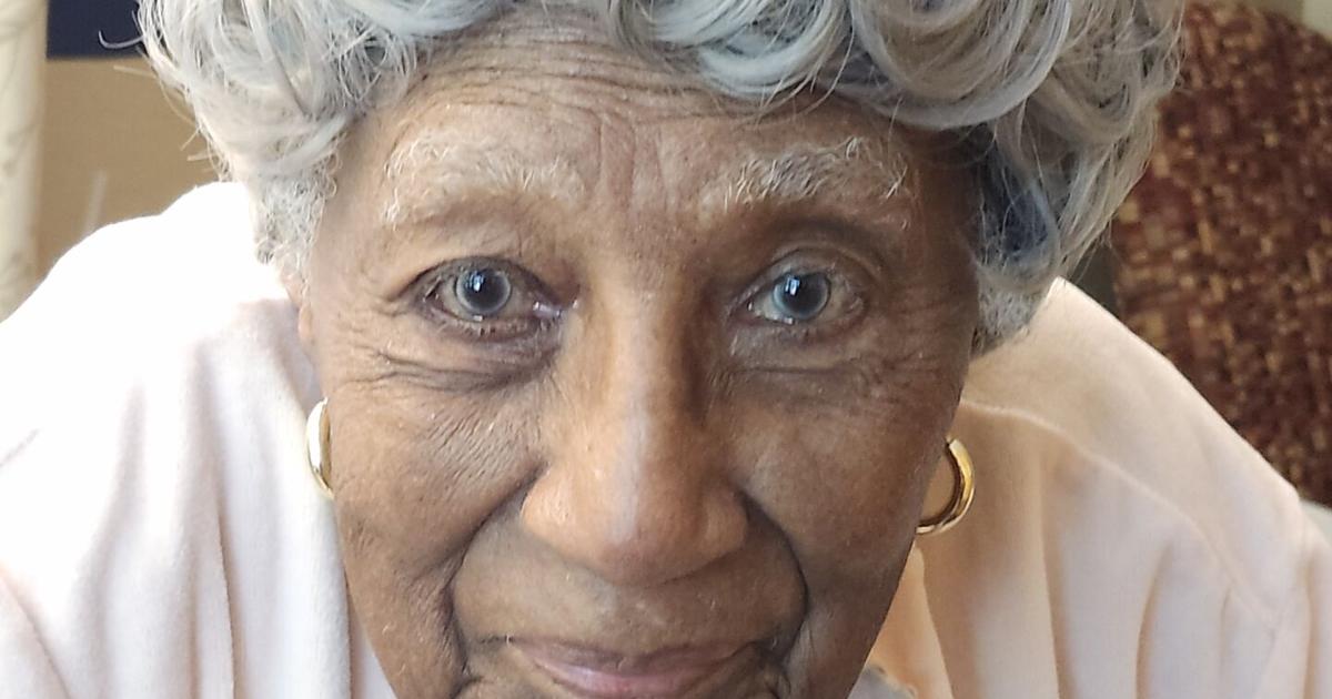 Edna Flynn, educator, typist and bookkeeper, dies at 99