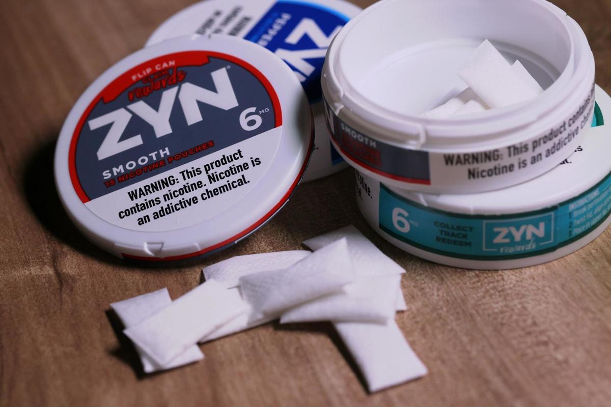 remove coffee and tobacco stains from teeth How to Remove Tobacco Stains from Teeth Instantly: Best Remedies and Tips