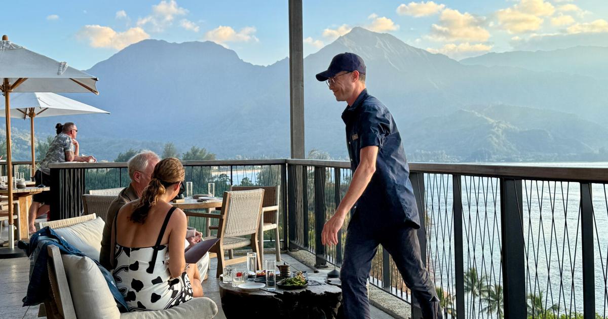 Where Tradition Meets Tides in Princeville's Island Feud