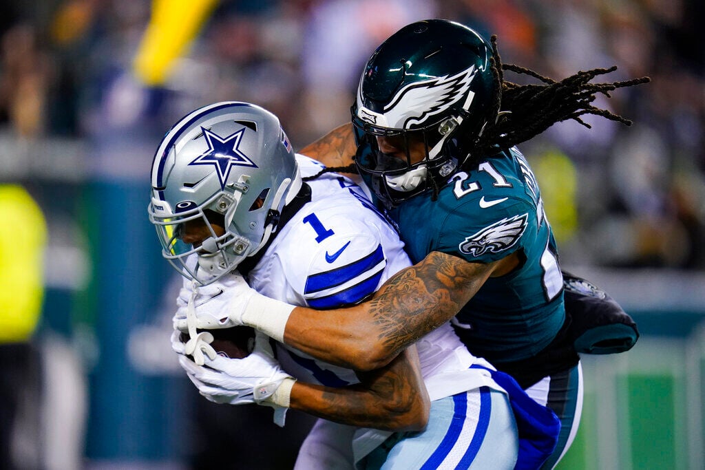 Gardner Minshew hits a wide-open DeVonta Smith for a TD as the Eagles  extend the lead vs. Cowboys