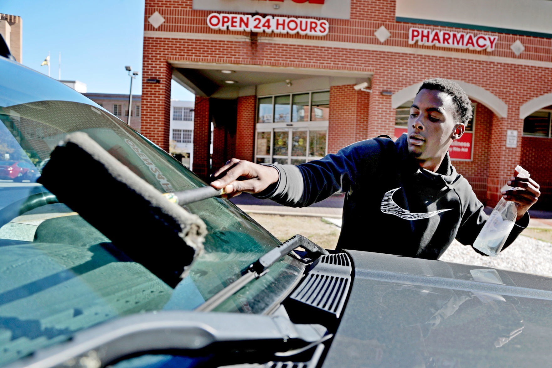 Baltimore Squeegee Kids Find Work, Risks, Cash At Stoplights ...