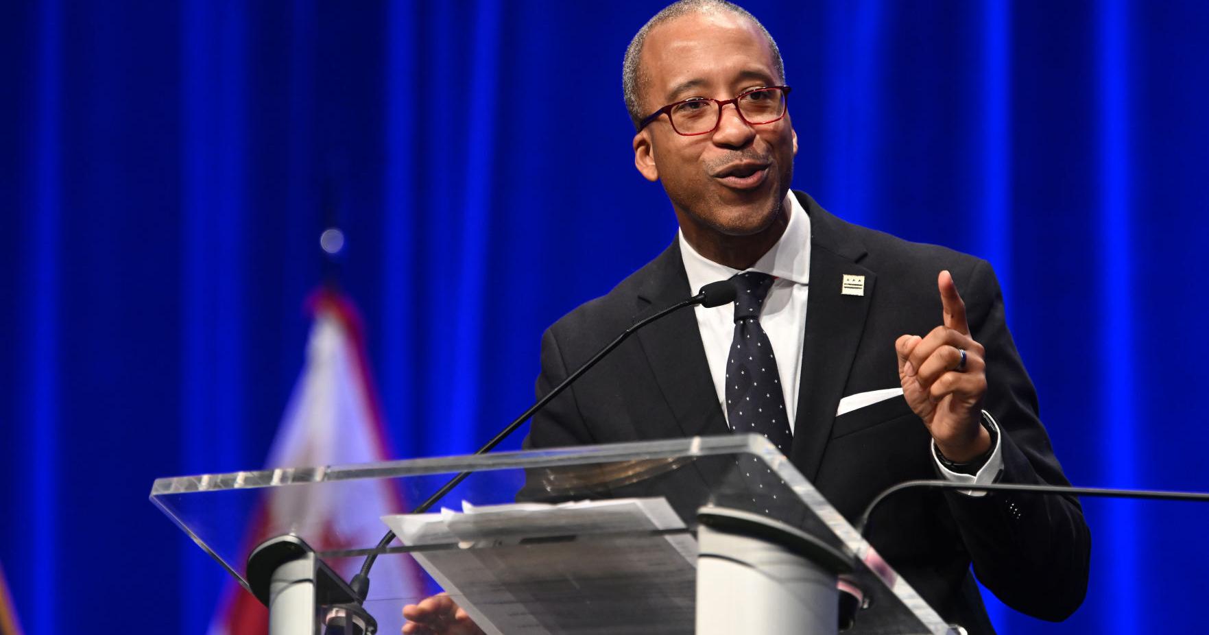 D.C. lawmaker makes second attempt to advance reparations bill - Vimarsana News