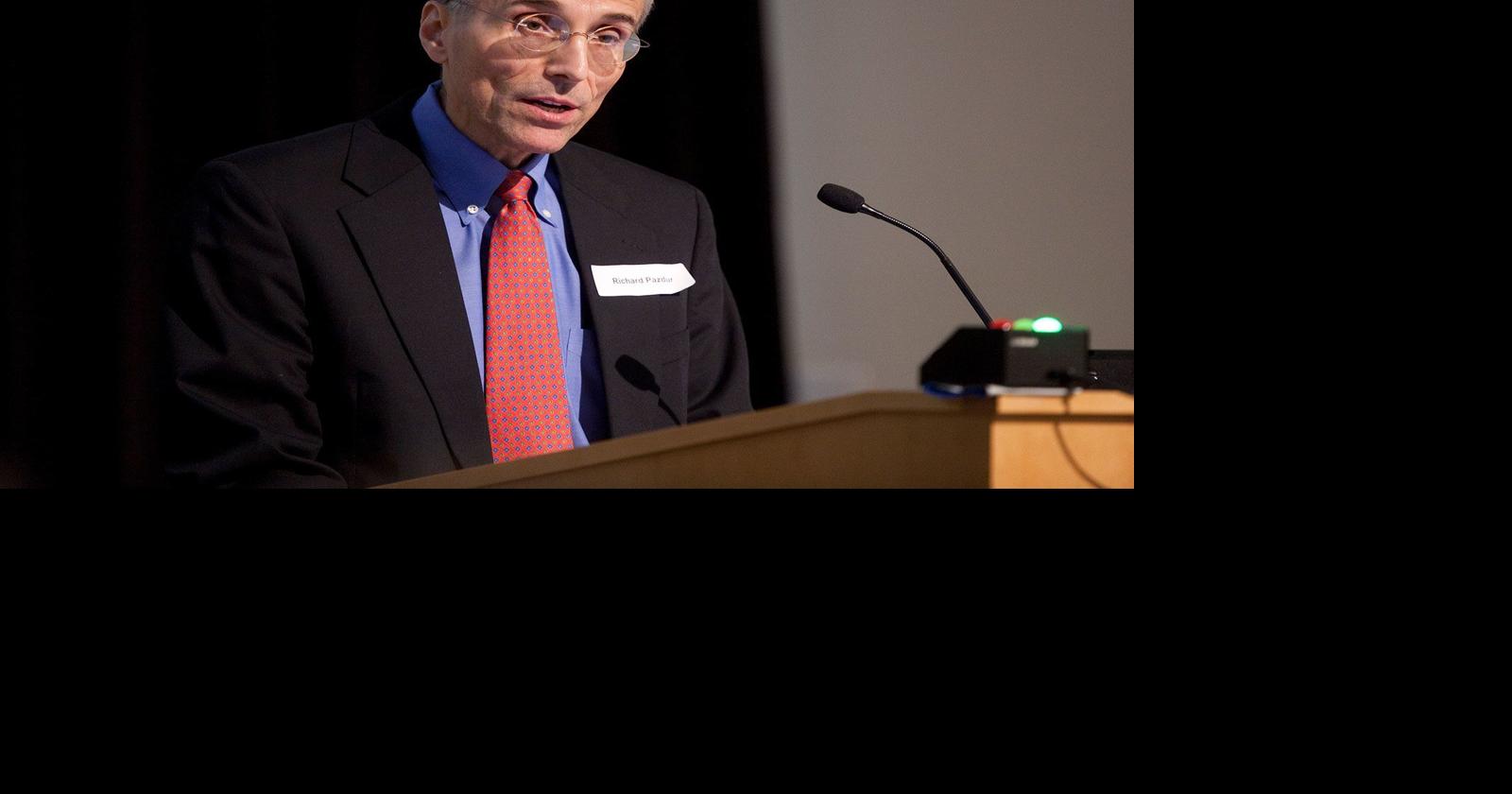 Longtime FDA oncology leader named agency’s top drug regulator | Health ...