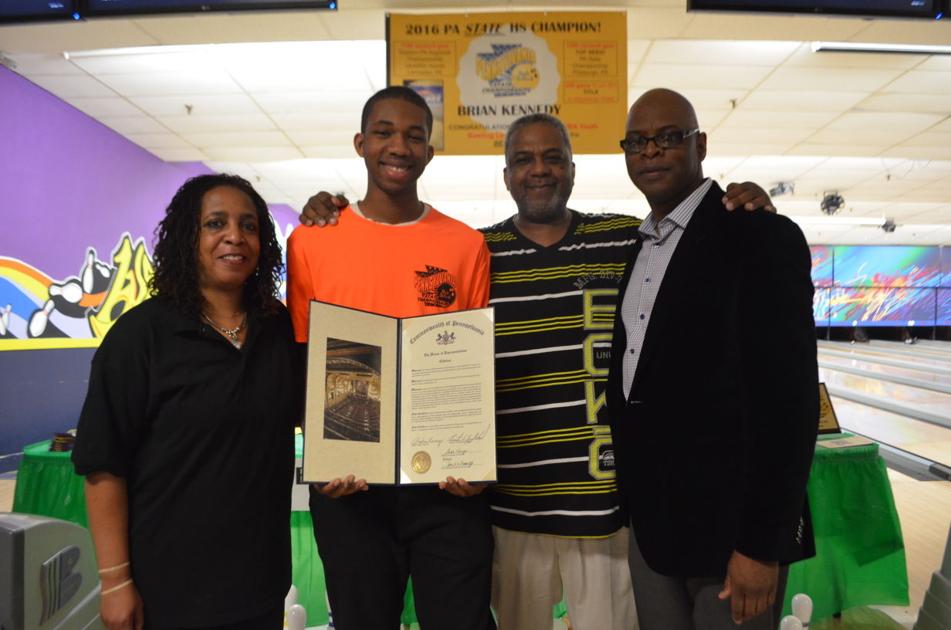 Youth Bowling League Recognizes Accomplishments Metros Phillytrib Com