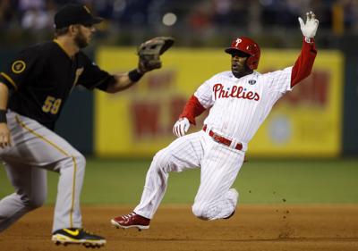 Phillies trade Jimmy Rollins to Dodgers, reports say