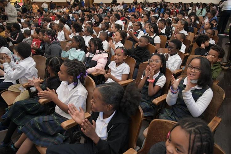 UniverSoul gives performance at school Local News