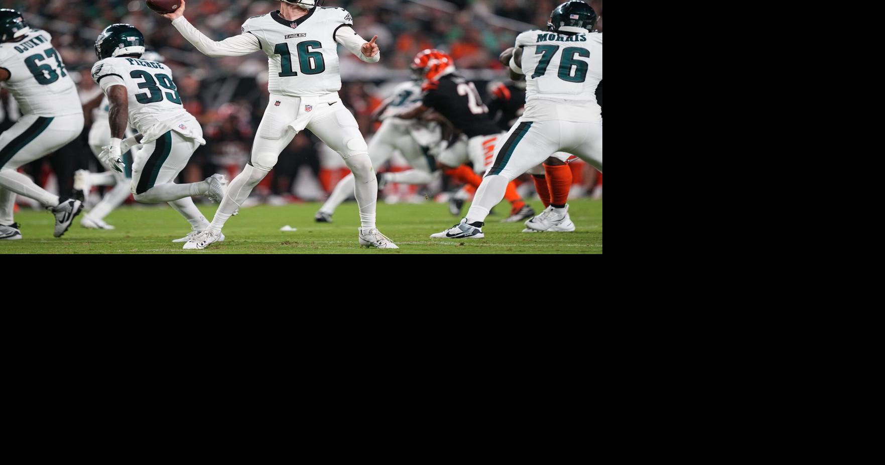Spivey: Eagles' 53-man roster is a thriving operating system