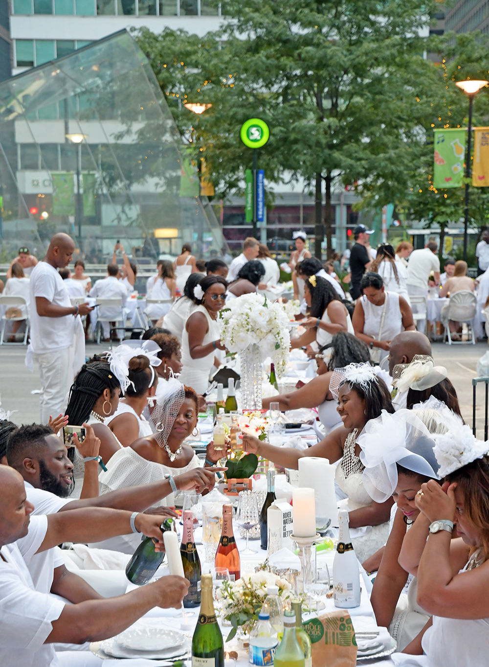 LE DÎNER EN BLANC Philadelphia