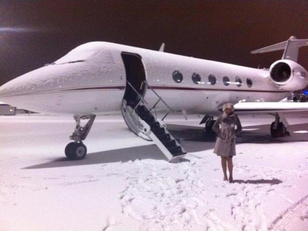 Confessions Of A Vip Private Jet Flight Attendant Phillytrib Com