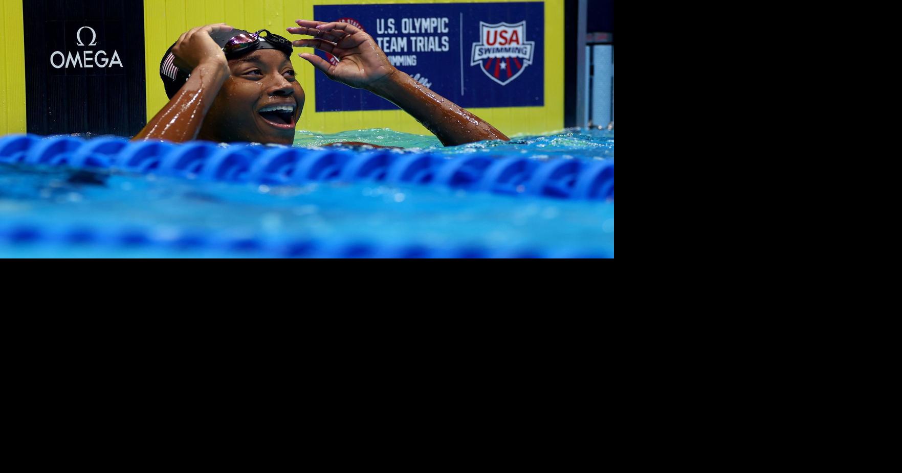 simone-manuel-wins-50m-freestyle-at-us-olympic-swimming-trials-as-she