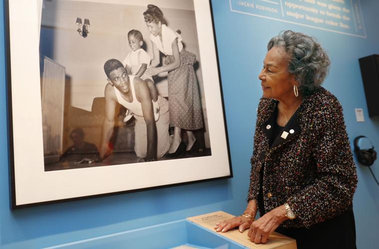 New DC exhibit celebrates 75 years since Jackie Robinson's