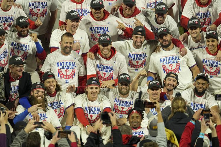 Atlanta Braves are World Series champs; Celebrate with commemorative  T-shirts, hats players wear 