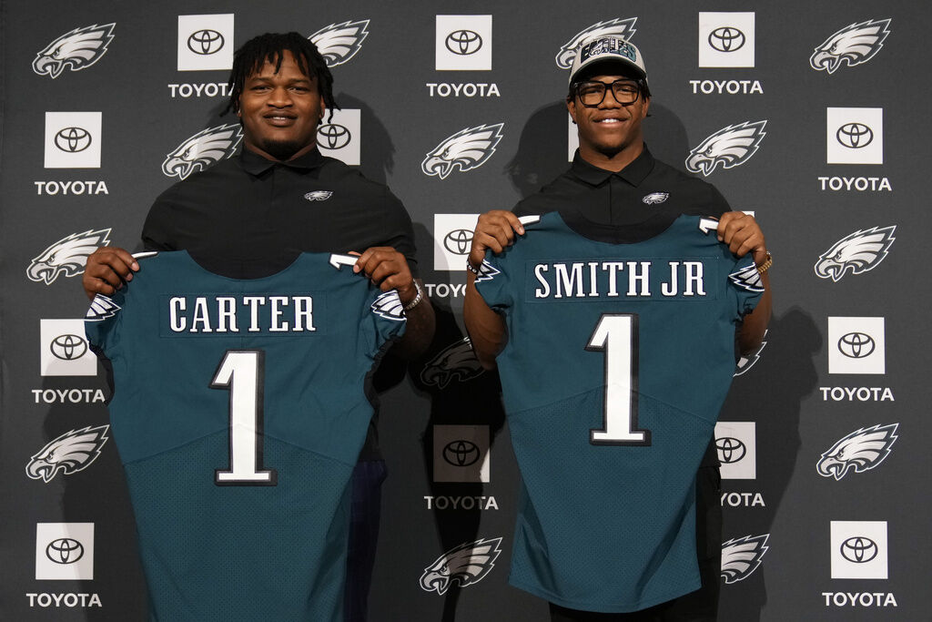 Philadelphia Eagles D-Line on Ferocious Start to Season Thanks to Rabid  Georgia Bulldogs - Sports Illustrated Philadelphia Eagles News, Analysis  and More