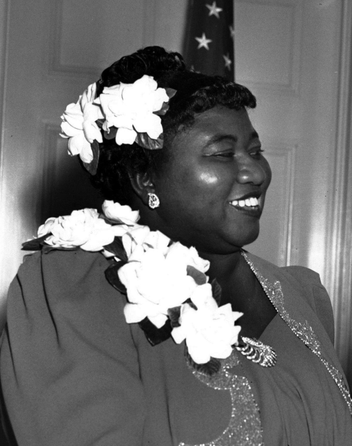 on oct 26 1952 oscar winning actress hattie mcdaniel died photo on oct 26 1952 oscar winning actress hattie mcdaniel died photo